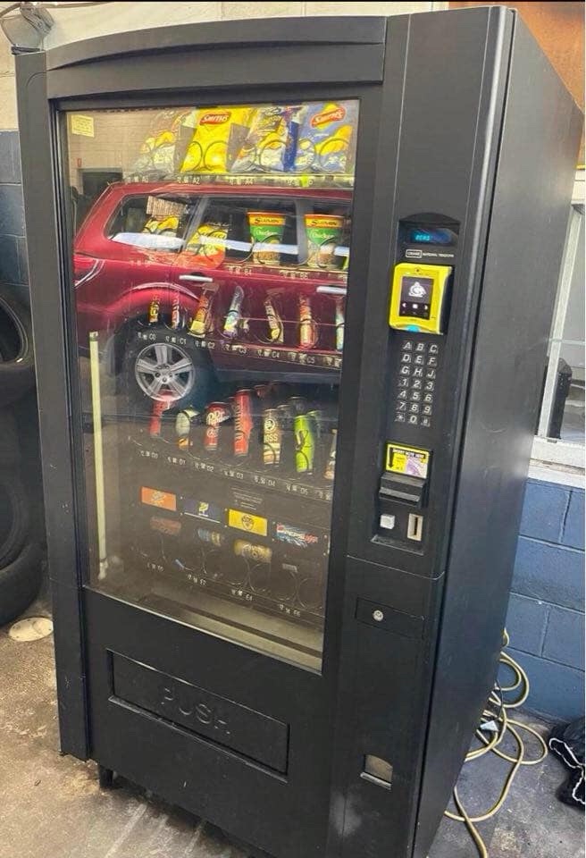 Crane National Combo Vending Machine